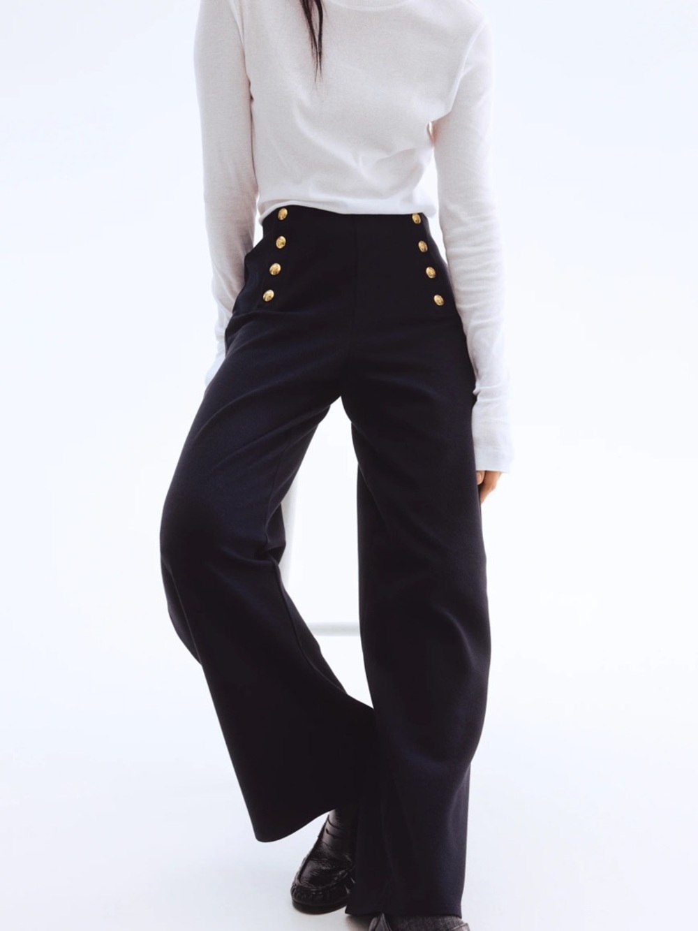 H&M High-Waisted Wide Leg Black Pants Decorative Front Buttons | Effortless Chic
